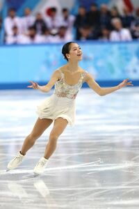 鈴木明子 真央 佳菜子と号泣した 改めて振り返るソチ五輪 引退後の1年 スポーツナビ 鈴木明子 真央 佳菜子と号泣した 改めて振り返るソチ五輪 引退後の1年 スポーツナビ