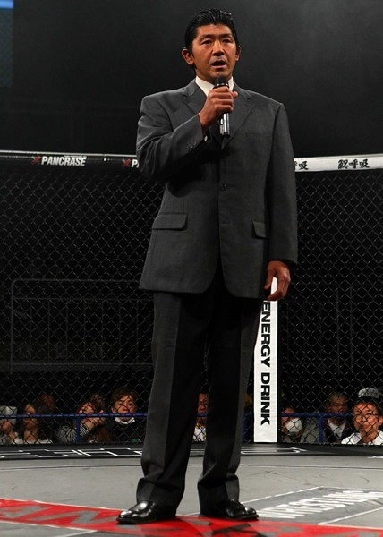 みのるとともにパンクラス創設者の一人である船木誠勝。テレビ東京の番組でナビゲーターを務める