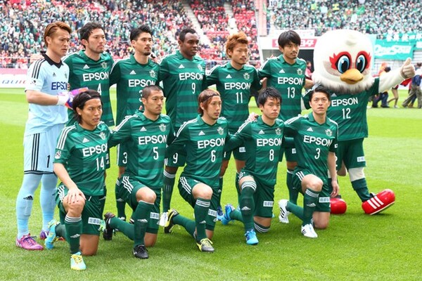 第10節終了時点で3勝2分け5敗の勝ち点11で12位と悪くない位置につけている松本山雅