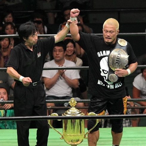 2010〜11年にプロレスを始めたときから目指してきたというGHC王座を14度連続防衛した杉浦
