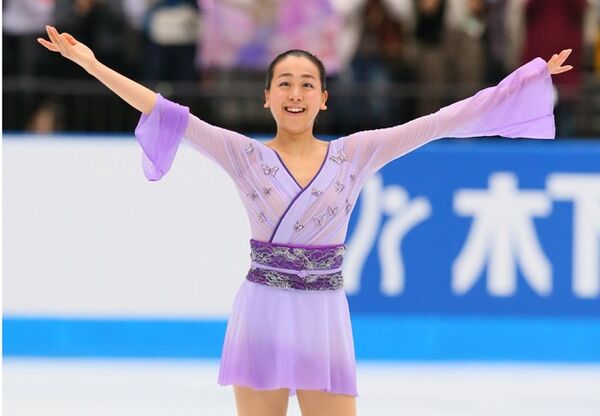 成熟度が増した浅田真央の 深化 上々の復帰戦から紡がれる新たな物語 スポーツナビ 成熟度が増した浅田真央の 深化 上々の復帰戦から紡がれる新たな物語 スポーツナビ