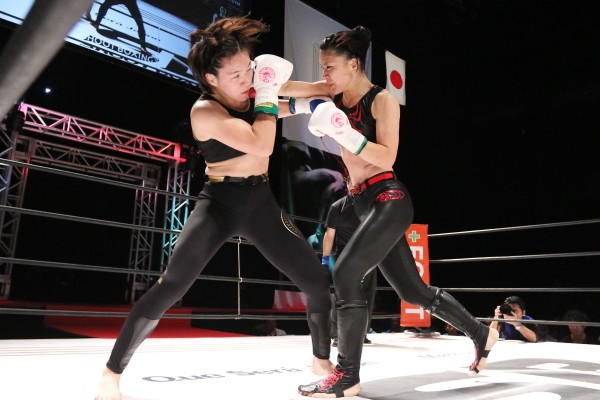 高橋藍は魅津希に初勝利を飾り、現役生活に幕を下した