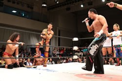パンチ富永の奮闘でヴェルセルクに勝利。メインに向けて良い流れを作った