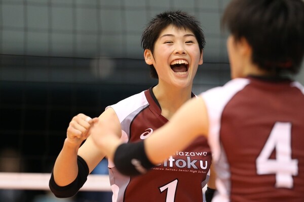 下北沢成徳のエース黒後に、安保監督は試合を決めるプレーを期待している(写真は昨年のもの)