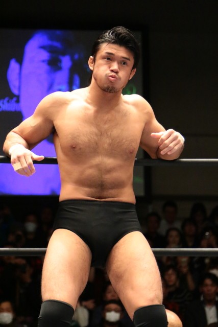 新日本プロレス】石井の持つベルトに挑戦する柴田勝頼 「熱い