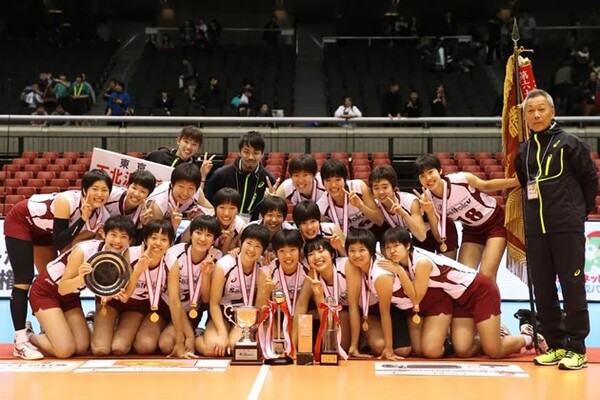 3年ぶり3度目の優勝を飾った下北沢成徳。東京第3代表から、一気に頂点へ駆け上がった