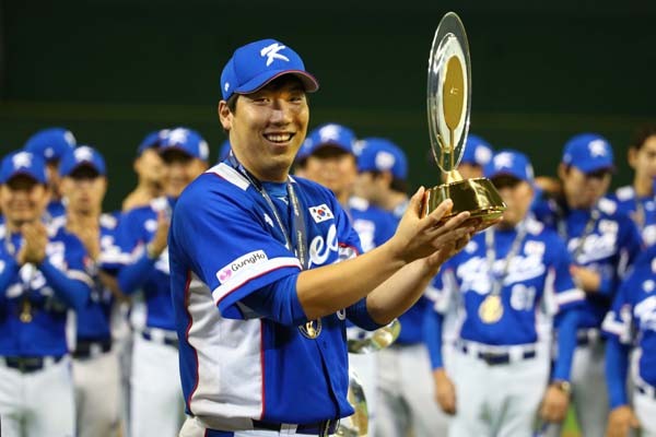 プレミア12でMVPに輝いたキム・ヒョンスはオリオールズでプレーする