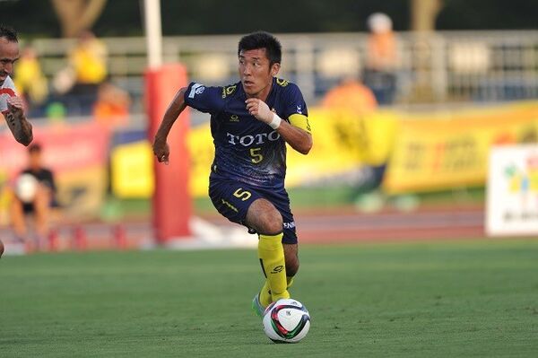 重心の5番と ゲームを動かす7番 北九州の背番号にまつわるストーリー スポーツナビ 重心の5番と ゲームを動かす7番 北九州の背番号にまつわるストーリー スポーツナビ