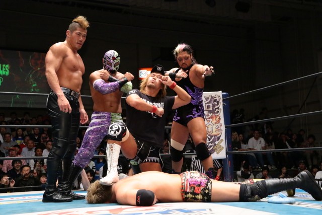 新日本プロレス】SANADAが“聖地”後楽園で鮮烈白星 オカダを絞め落とし猛アピール - スポーツナビ