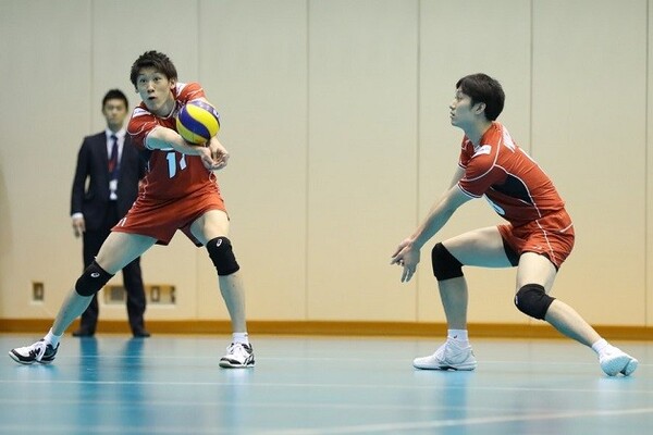 現在JavaScriptが無効です。石川祐希「勝ちたい思いを前面に出す」 男子バレー五輪世界最終予選に向けた会見会見に出席した全日本男子メンバー15名木村会長「女子以上のドラマが生まれる」関連リンク著者プロフィール スポーツナビ 新着記事コラムランキングおすすめ記事(Doスポーツ)新着公式情報 日本オリンピック委員会公式サイト
