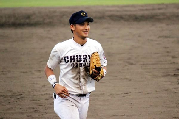 自身の野球人生初の全国大会に挑む中京学院大・吉川。高い身体能力を生かしたプレーで、同校OBの広島・菊池以上とも言われる野球センスの持ち主だ