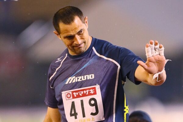 室伏広治が未来へ残したマイルストーン 後継者不在のまま一線を退く 鉄人 スポーツナビ 室伏広治が未来へ残したマイルストーン 後継者不在のまま一線を退く 鉄人 スポーツナビ