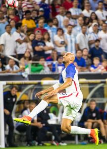 植田は 世界を感じさせてくれる選手 秋田豊が語るセンターバックの潮流 スポーツナビ 植田は 世界を感じさせてくれる選手 秋田豊が語るセンターバックの潮流 スポーツナビ