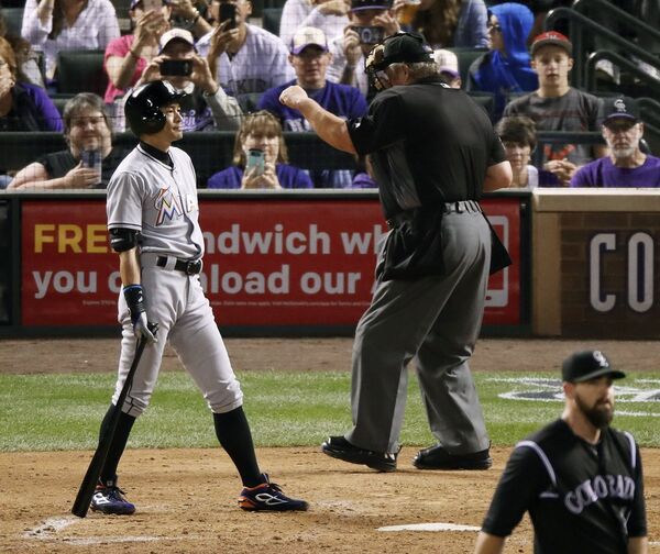 イチロー 3球三振で7試合ヒットなし ジーター グリフィーからのメッセージ スポーツナビ イチロー 3球三振で7試合ヒットなし ジーター グリフィーからのメッセージ スポーツナビ