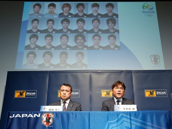 拝啓 日本サッカー協会様 東京に向けa代表と五輪監督を兼任に スポーツナビ 拝啓 日本サッカー協会様 東京に向けa代表と五輪監督を兼任に スポーツナビ