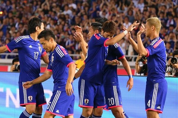 劇的勝利のイラク戦をどう見るべきか なりふり構わぬ戦い方で手にした勝ち点3 スポーツナビ 劇的勝利のイラク戦をどう見るべきか なりふり構わぬ戦い方で手にした勝ち点3 スポーツナビ