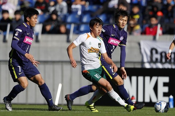 今季のプレミアリーグを制した青森山田だが、リーグが始まった当初は“降格候補”だった