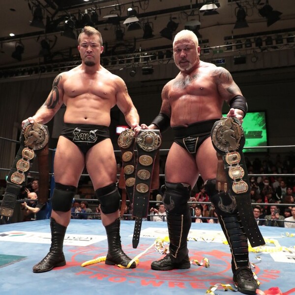 ゼウス&ボディガー組が宮原組を退け世界タッグV2