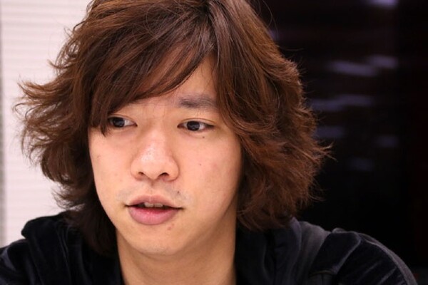 小林は「選手とは別のプレッシャーを感じる」と、プロの厳しさを語る