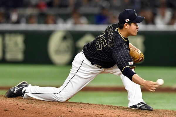 延長10回から2イニングをパーフェクトに抑えて勝利投手となった牧田