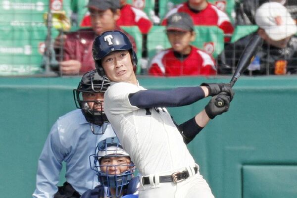 初戦大勝の大阪桐蔭に逸材ごろごろ 藤原 根尾 山田ら2年生が活躍 スポーツナビ 初戦大勝の大阪桐蔭に逸材ごろごろ 藤原 根尾 山田ら2年生が活躍 スポーツナビ