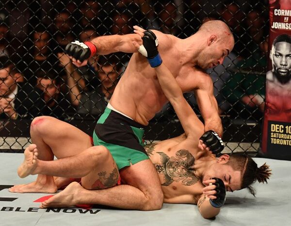 Ufc スワンソンが マクレガーの刺客 を迎え撃つ チェ ドゥホ戦を越える試合をお見せする スポーツナビ Ufc スワンソンが マクレガーの刺客 を迎え撃つ チェ ドゥホ戦を越える試合をお見せする スポーツナビ