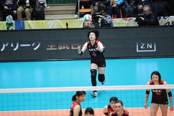 女子バレー necはサーブで強くなった ジャンプフローター習得の背景を公開 スポーツナビ 女子バレー necはサーブで強くなった ジャンプフローター習得の背景を公開 スポーツナビ