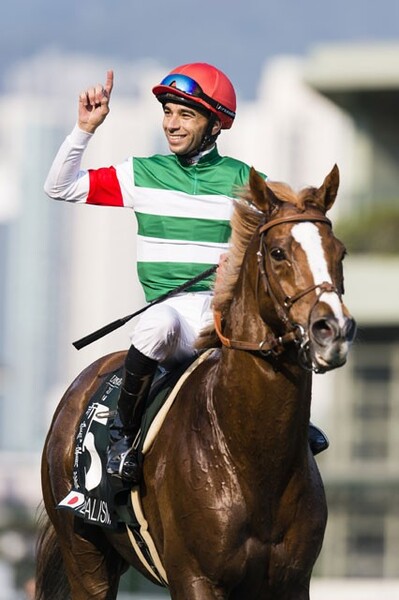 現在JavaScriptが無効です。J・モレイラ騎手 特別インタビュー 香港国際競走で「日本国旗を掲げたい」香港ヴァーズ連覇を狙うモレイラ香港スプリントでのライバルは!?関連リンク著者プロフィール JRA-VAN 関連リンク新着記事コラムランキングおすすめ記事(Doスポーツ)新着公式情報 日本オリンピック委員会公式サイト