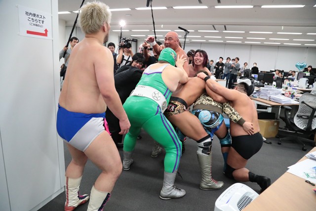 衝撃的 な１年となったｄｄｔ 竹下が前人未到のｋｏ ｄ王座ｖ１０ スポーツナビ