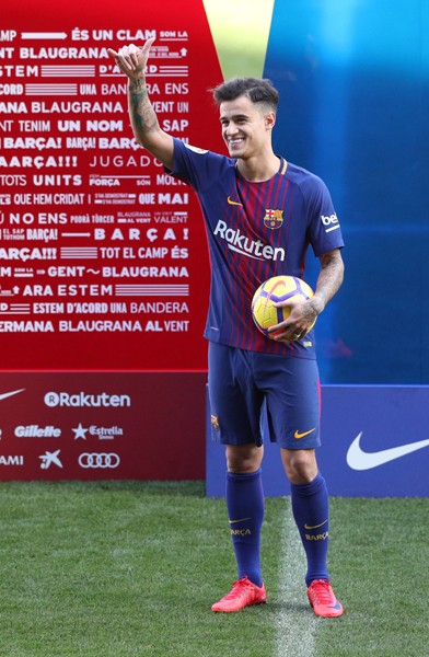 バルセロナは昨夏から交渉を続けてきたフィリペ・コウチーニョをリバプールから獲得