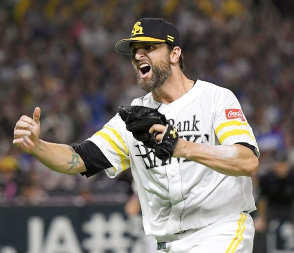 2017年はシーズンMVP、日本シリーズMVP、シーズン最多セーブなど記録にも記憶にも残る活躍を見せたサファテ