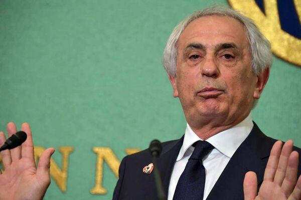 問題があるとなぜ言ってくれなかった ハリルホジッチ前監督 解任後の会見 スポーツナビ 問題があるとなぜ言ってくれなかった ハリルホジッチ前監督 解任後の会見 スポーツナビ