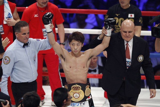 井上尚弥、衝撃KOで3階級制覇 バンタム級最強決定戦へ宣戦