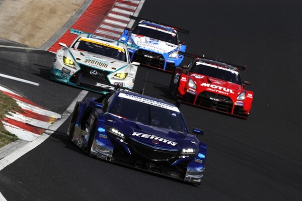 全8戦で争われるスーパーGTは国内最高峰のモーターレース