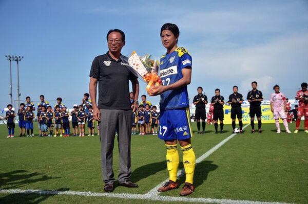 監督交代後の今治に見いだした希望 新たな方向性での価値ある勝利 スポーツナビ 監督交代後の今治に見いだした希望 新たな方向性での価値ある勝利 スポーツナビ