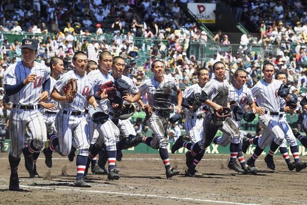 甲子園26勝の指揮官が生かした教訓 浦和学院が果たした5年前のリベンジ スポーツナビ 甲子園26勝の指揮官が生かした教訓 浦和学院が果たした5年前のリベンジ スポーツナビ