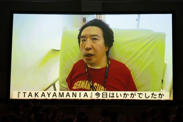 高山からのビデオメッセージも。「足で蹴る感覚がちょっと出てきた。鈴木みのる、待ってろよ!」と力強い復帰宣言も飛び出した