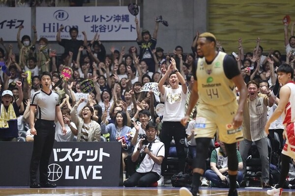 ホームの大歓声をバックに戦うことができる琉球