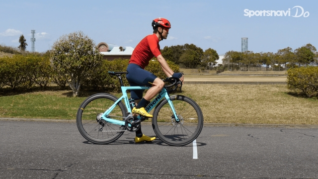 ブレーキない自転車 止まり方