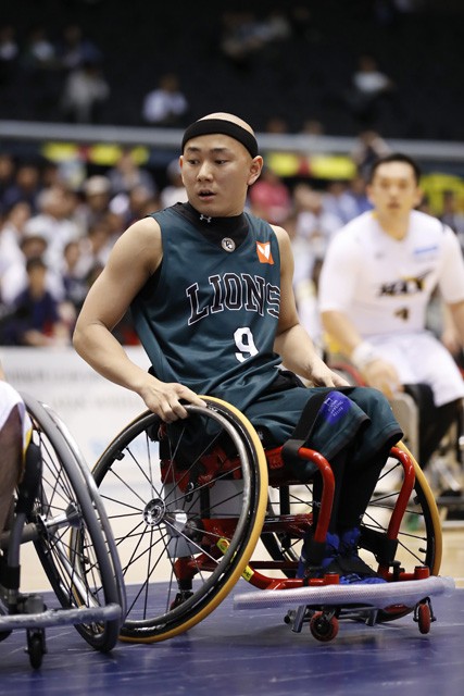 車いすバスケとの出会いは小学4年のとき。地元・埼玉ライオンズの見学がスタートラインだった。中学進学後に本格的に競技を始めている