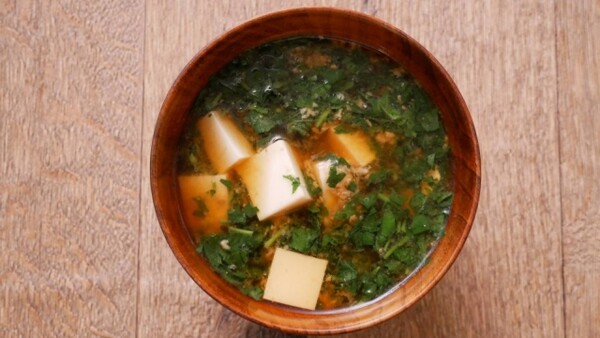 痩せる和風スープ 賢く栄養をとってダイエット モロヘイヤと豆腐の味噌汁 スポーツナビdo