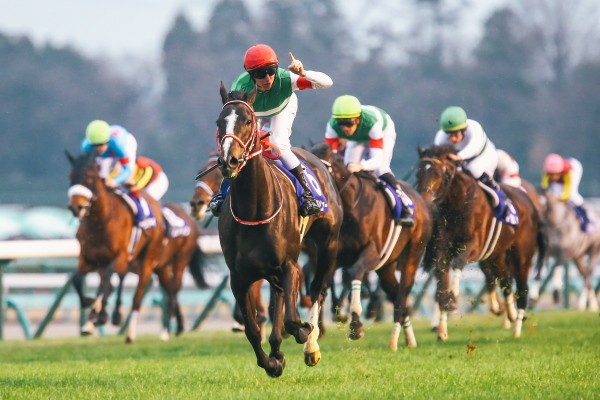 令和初の有馬記念はレーン騎乗のリスグラシューが圧勝、引退レースを有終の美で飾った