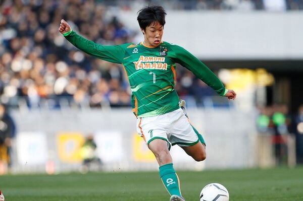 選手権に彩りを添える中盤の名手たち 浦和内定の武田ら プロ注目の選手も スポーツナビ 選手権に彩りを添える中盤の名手たち 浦和内定の武田ら プロ注目の選手も スポーツナビ