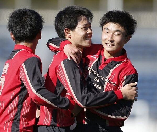 成長が止まらない矢板中央のサッカー 県勢55年ぶりの舞台へ 1年生gkの思い スポーツナビ 成長が止まらない矢板中央のサッカー 県勢55年ぶりの舞台へ 1年生gkの思い スポーツナビ