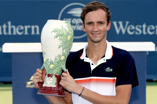準決勝でジョコビッチを下し、決勝ではゴフィンに勝ってマスターズ初優勝を果たしたウエスタン・アンド・サザン・オープンにて