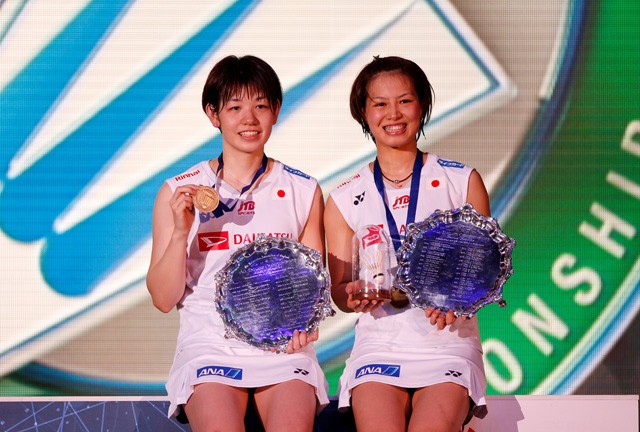 全英オープン初優勝を果たした福島(右)と廣田
