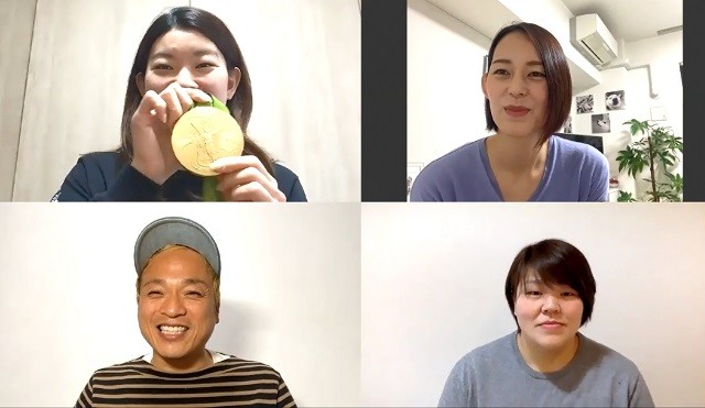リオ五輪の金メダルについて、高橋選手(写真左上)は「友達が家にきて『見せて』って言われたときにだけ、渋々見せます」