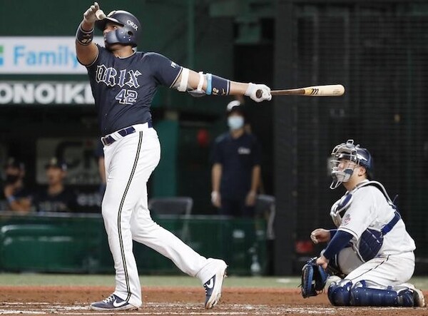 オリックスのA・ロドリゲスは開幕から全試合でスタメン出場し、打率.255、4本塁打、14打点の成績を残している