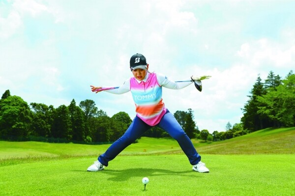 吉田優利プロが女性ゴルファーに教えてくれる 下半身リードで10ヤードアップ 一石三鳥の捻転ドリル スポーツナビdo