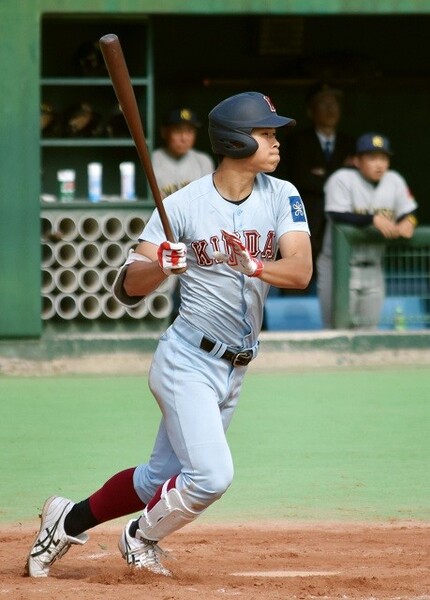 巨人は近畿大・佐藤の1位指名が有力。仮にクジを外し、方針を変えずに「打てる外野手」を狙った場合でも、逸材はいる
